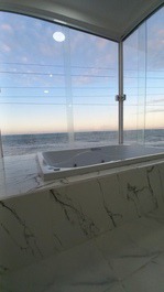 House - Praia da Baleia - foot in the sand