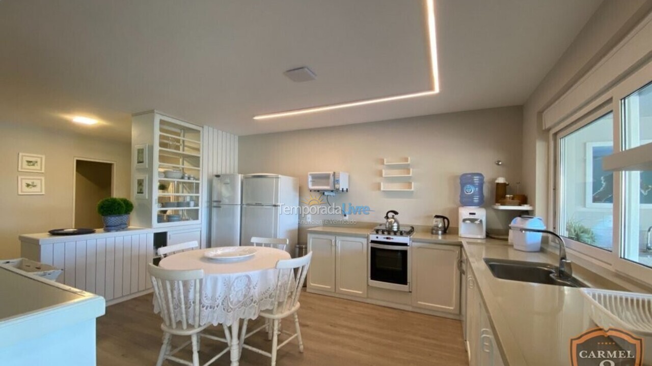 Casa para alquiler de vacaciones em Bombinhas (Praia de Bombinhas)