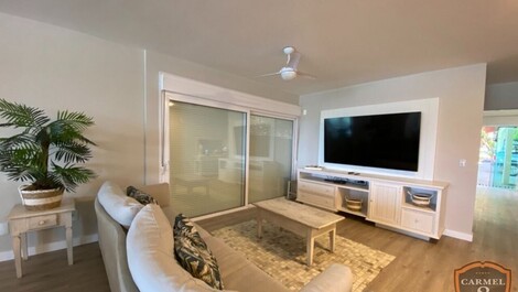 ESPECTACULAR CASA BIRA MAR, EN BOMBINHAS, 05 HABITACIONES