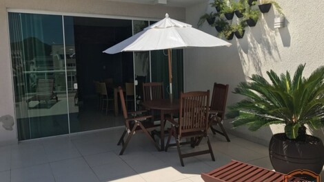 HERMOSO PENTHOUSE CON VISTA AL MAR, 04 HABITACIONES, EN MARISCAL