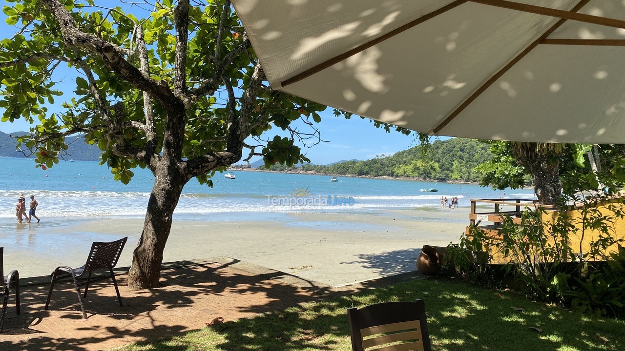 Casa para aluguel de temporada em Ubatuba (Praia da Fortaleza)