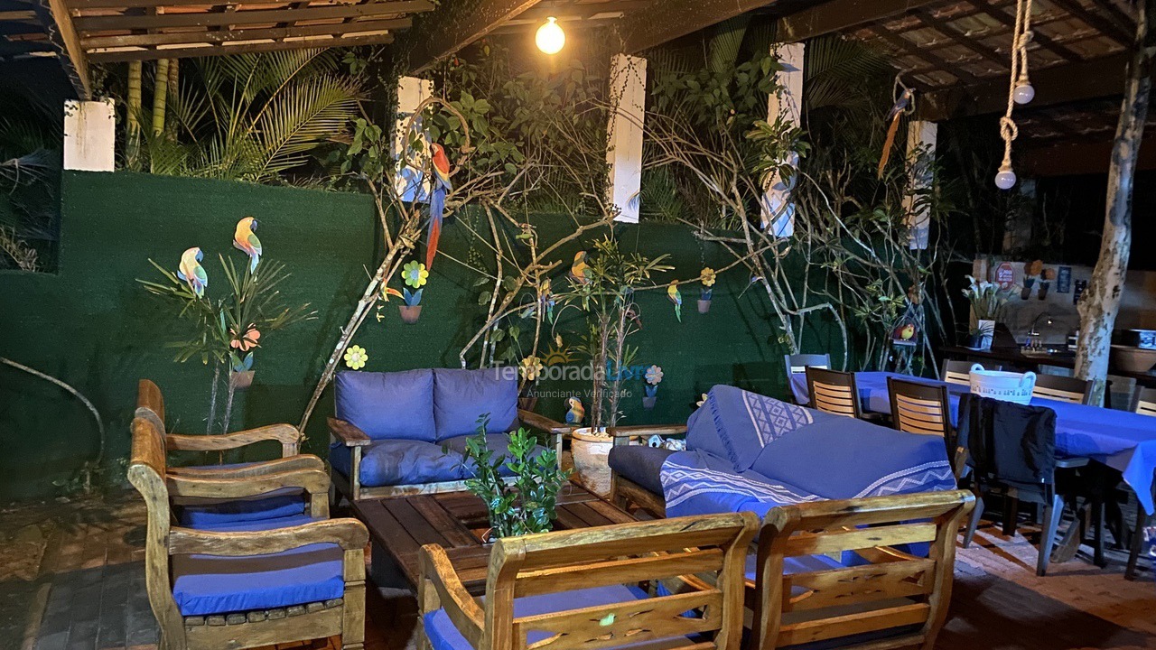 Casa para aluguel de temporada em Ubatuba (Praia da Fortaleza)