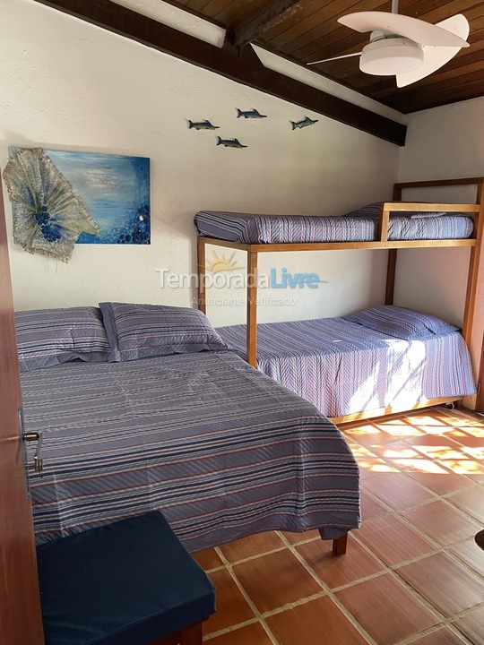 Casa para aluguel de temporada em Ubatuba (Praia da Fortaleza)