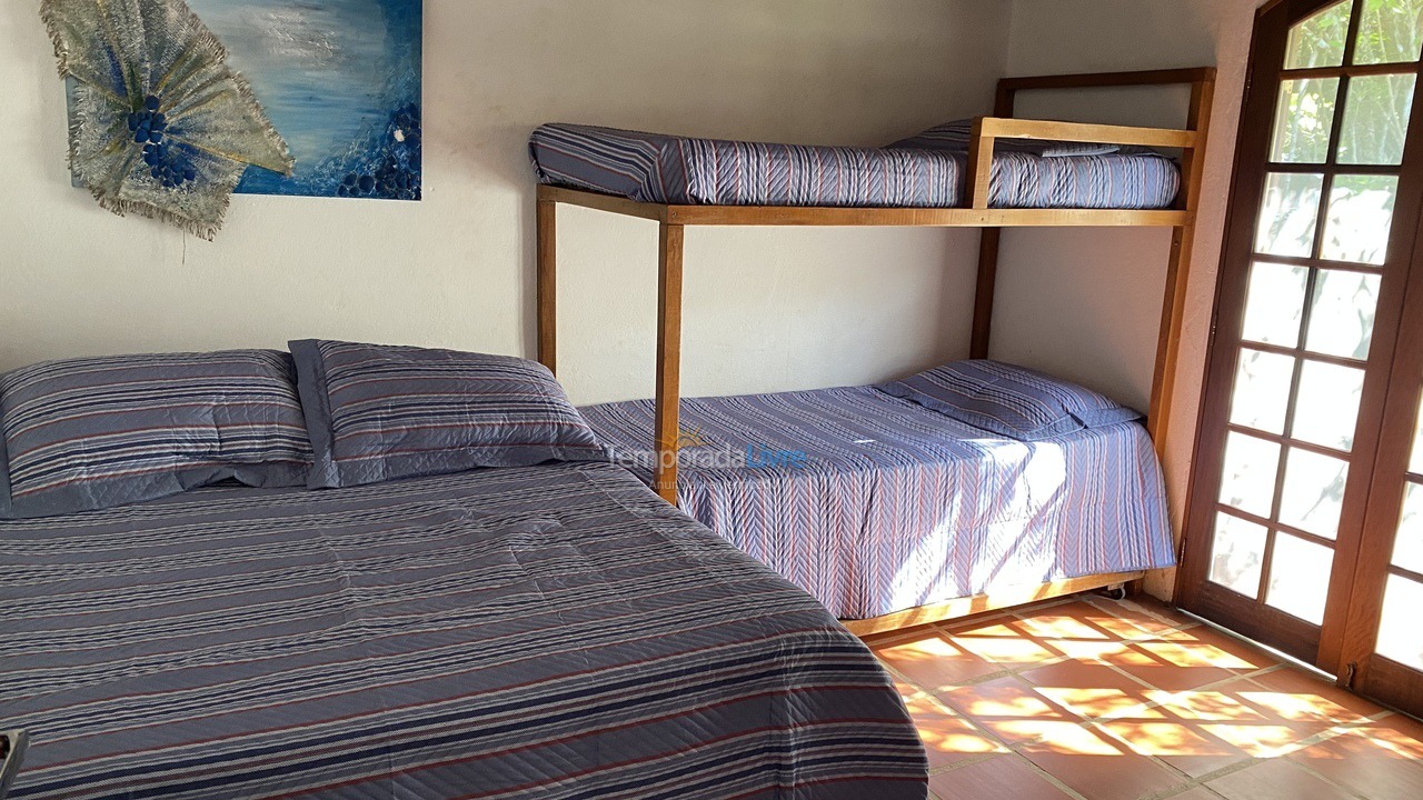 Casa para aluguel de temporada em Ubatuba (Praia da Fortaleza)