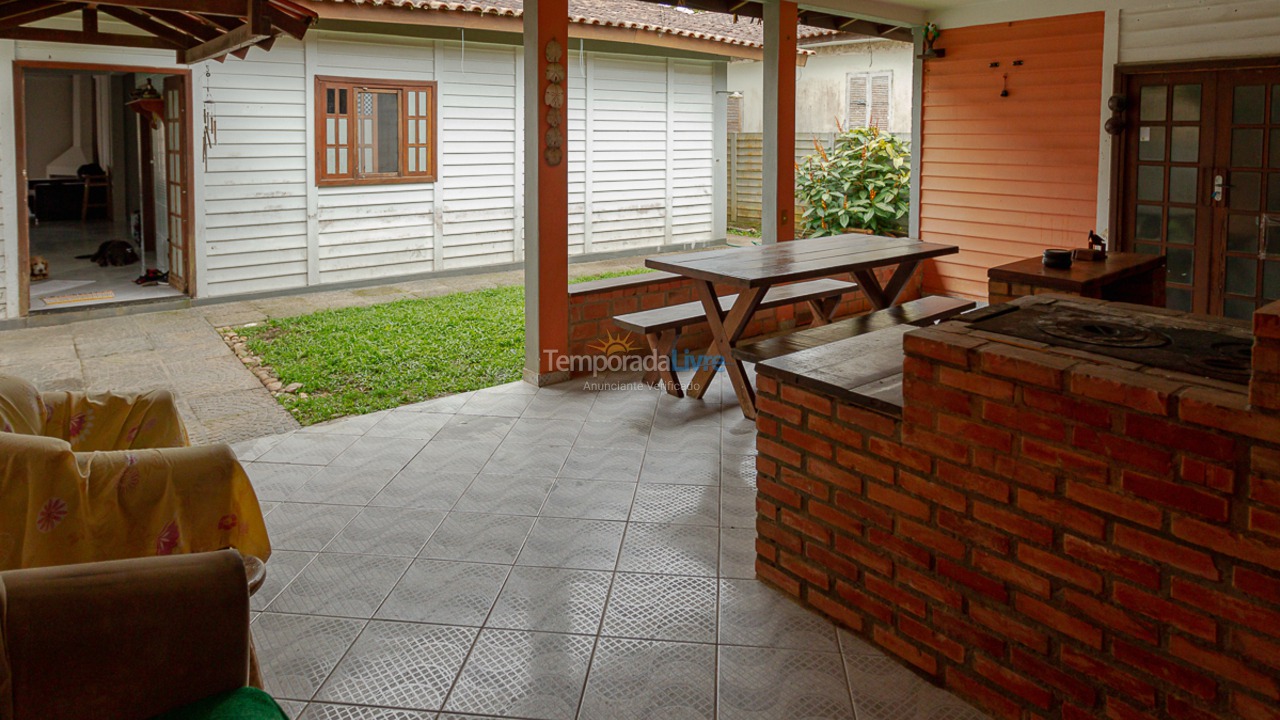 House for vacation rental in Itapoá (Paese)