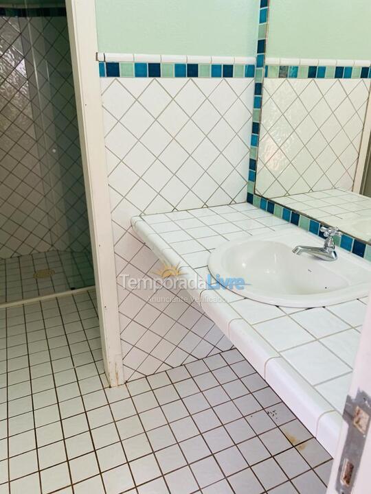 Casa para aluguel de temporada em São Sebastião (Praia da Baleia)