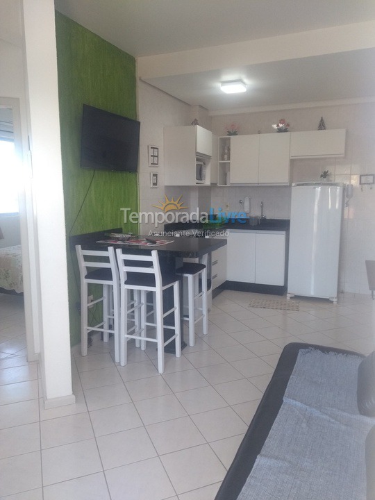 Apartamento para aluguel de temporada em Florianópolis (Cachoeira do Bom Jesus)