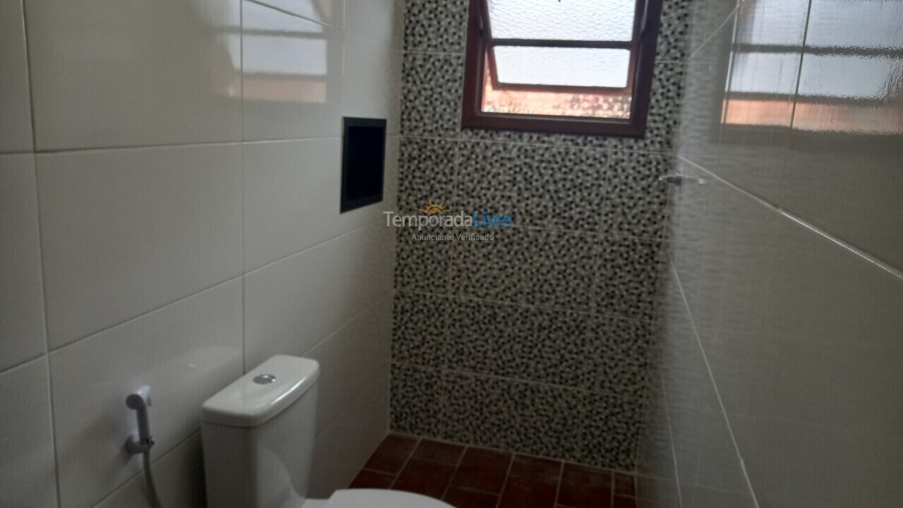 Apartment for vacation rental in Ubatuba (Praia das Toninhas)