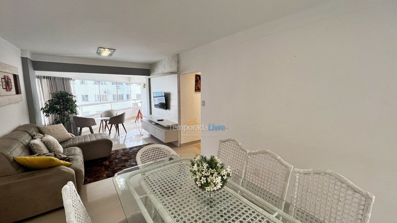 Apartamento para aluguel de temporada em Balneário Camboriú (Praia Central)
