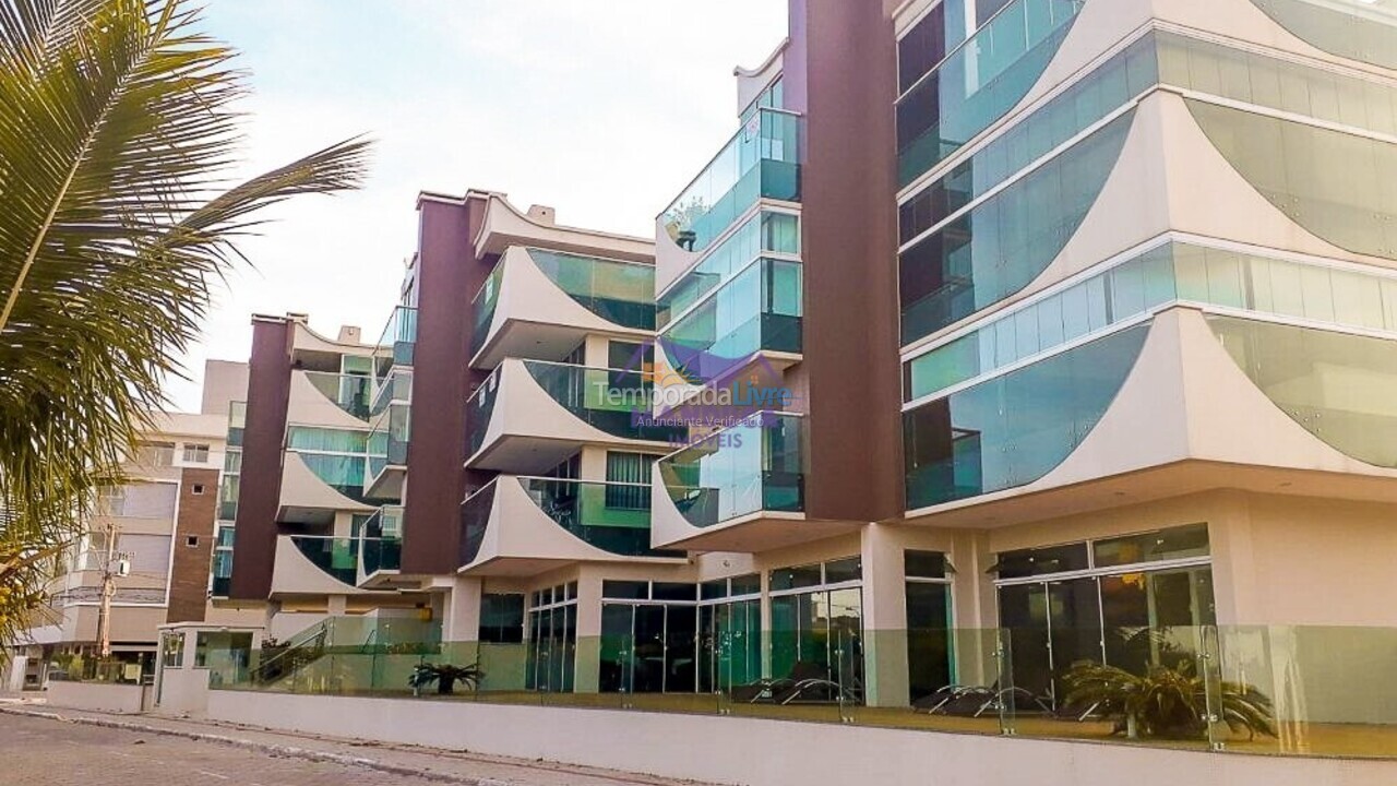 Apartamento para aluguel de temporada em Bombinhas (Praia de Quatro Ilhas)