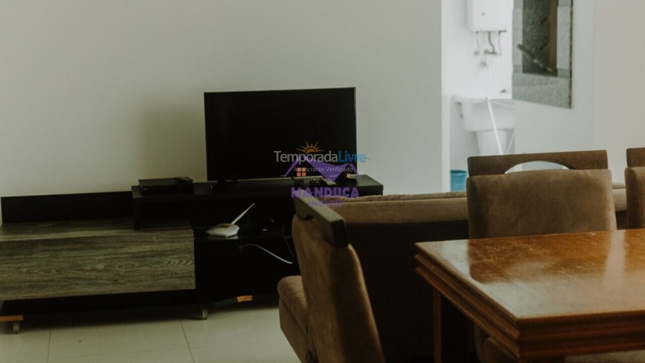 Apartamento para aluguel de temporada em Bombinhas (Praia de Quatro Ilhas)