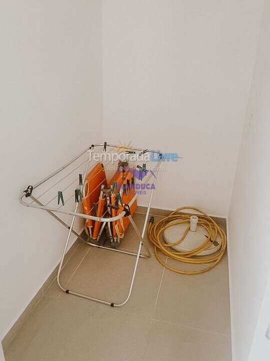 Apartamento para aluguel de temporada em Bombinhas (Praia de Quatro Ilhas)