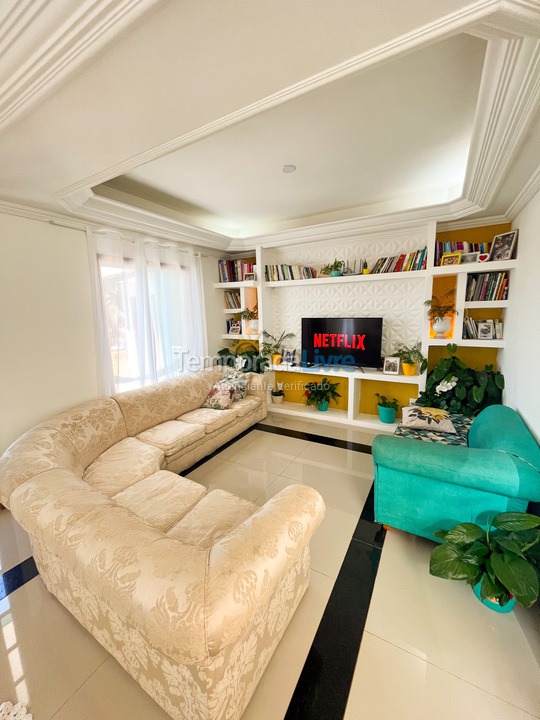 Casa para aluguel de temporada em Armação dos Búzios (Praia Rasa)