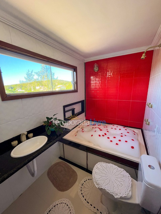 Casa para aluguel de temporada em Armação dos Búzios (Praia Rasa)