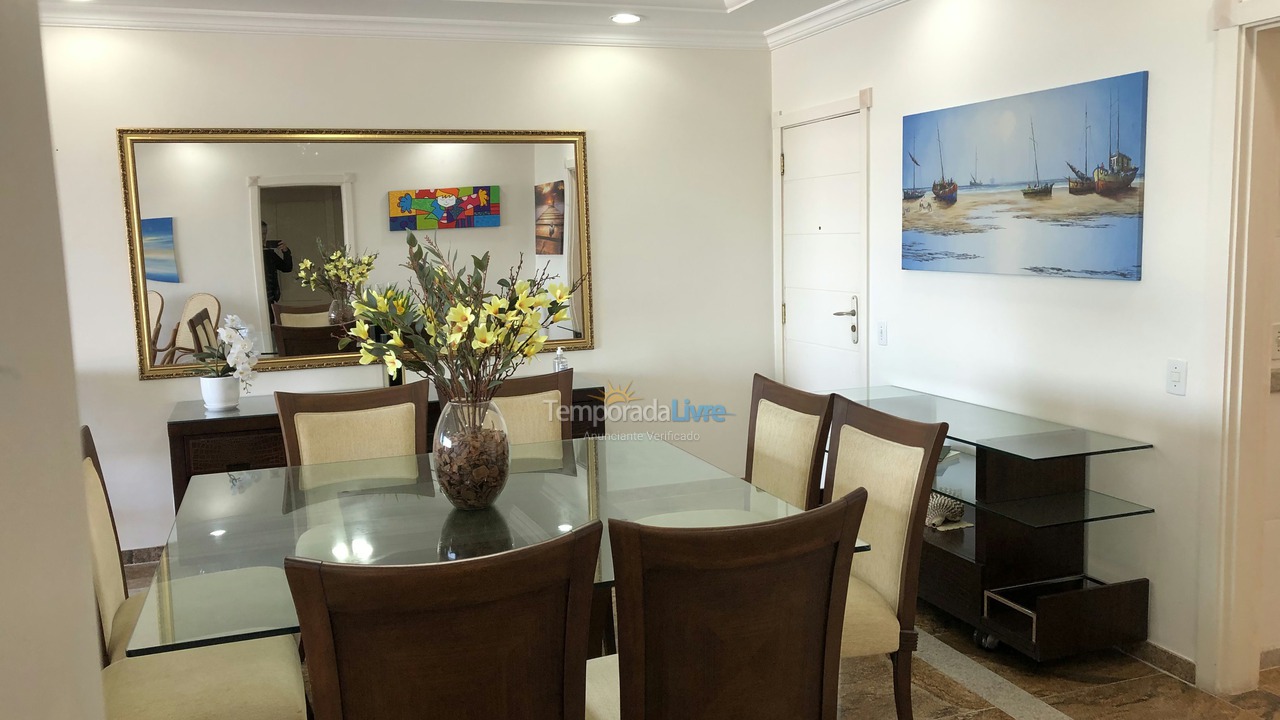 Apartamento para alquiler de vacaciones em Guarujá (Pitangueiras)
