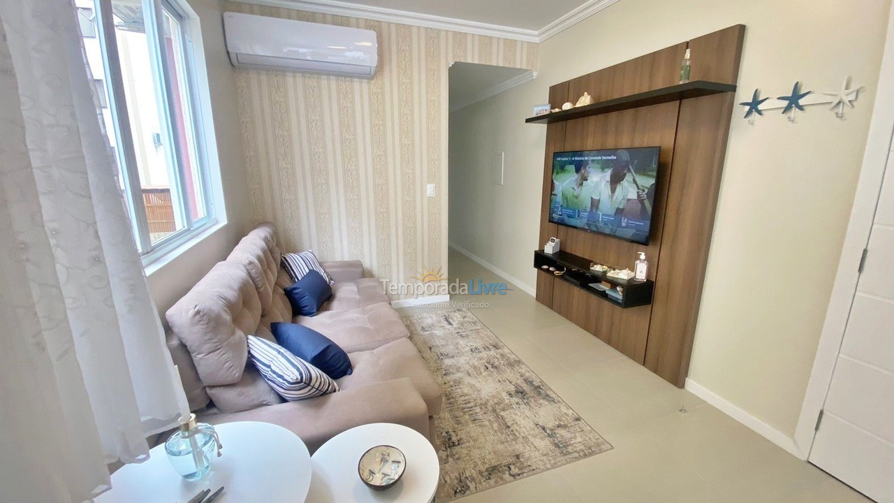Apartamento para alquiler de vacaciones em Balneário Camboriú (Praia Central)