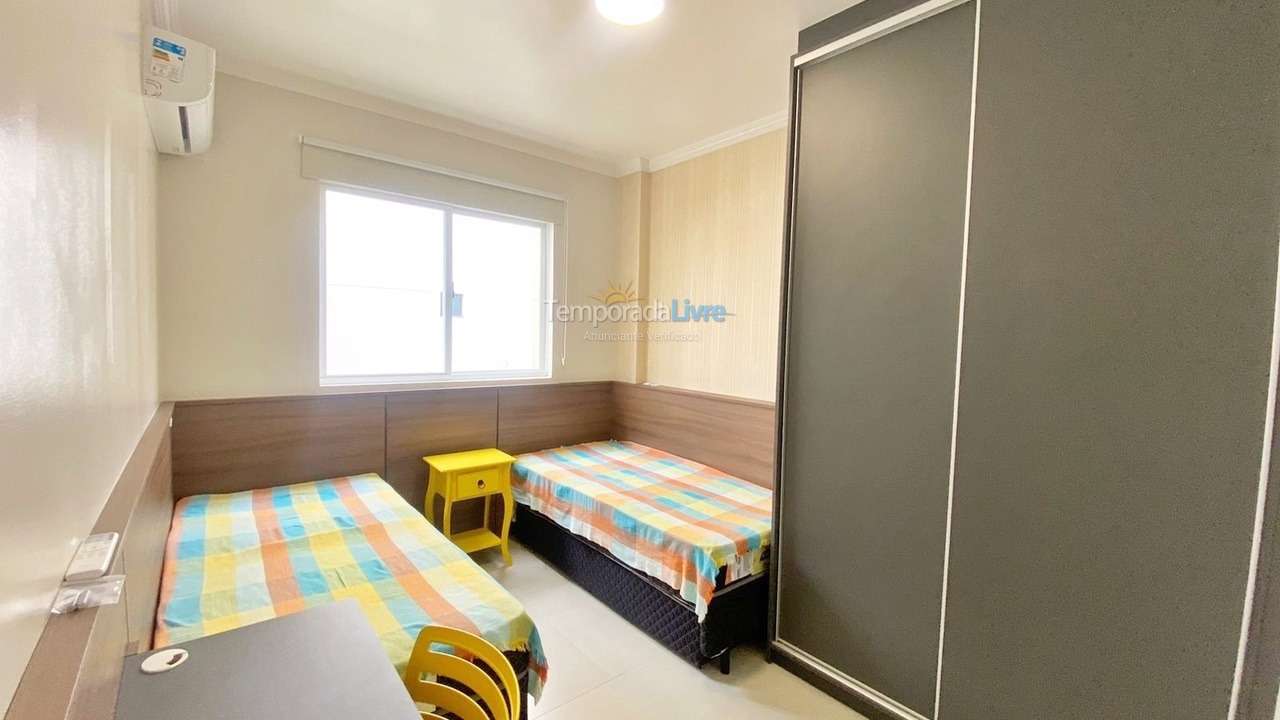 Apartamento para alquiler de vacaciones em Balneário Camboriú (Praia Central)