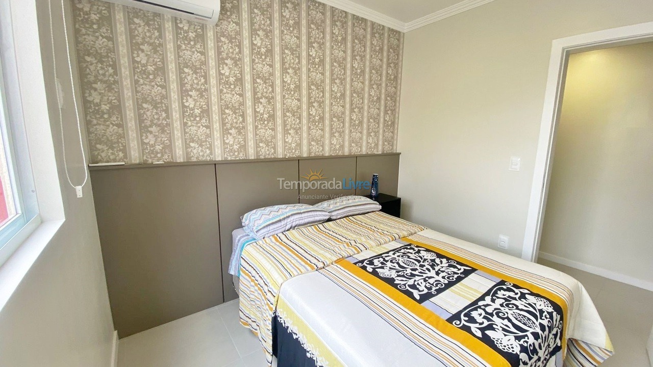 Apartamento para alquiler de vacaciones em Balneário Camboriú (Praia Central)