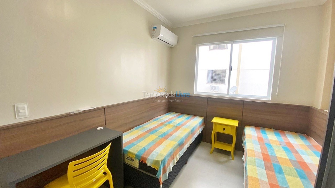 Apartamento para alquiler de vacaciones em Balneário Camboriú (Praia Central)