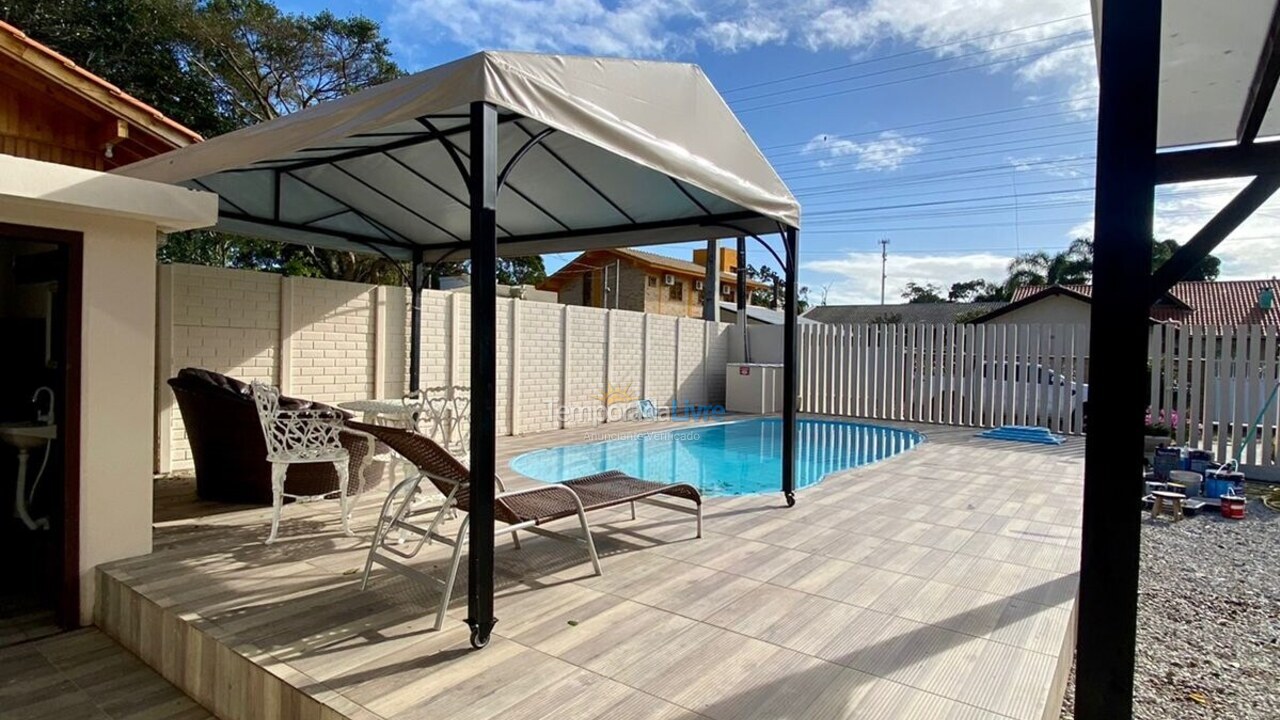 House for vacation rental in Bombinhas (Canto Grande)