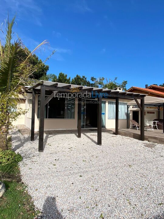 House for vacation rental in Bombinhas (Canto Grande)