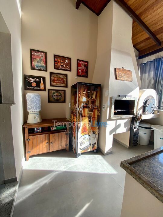 House for vacation rental in Bombinhas (Canto Grande)