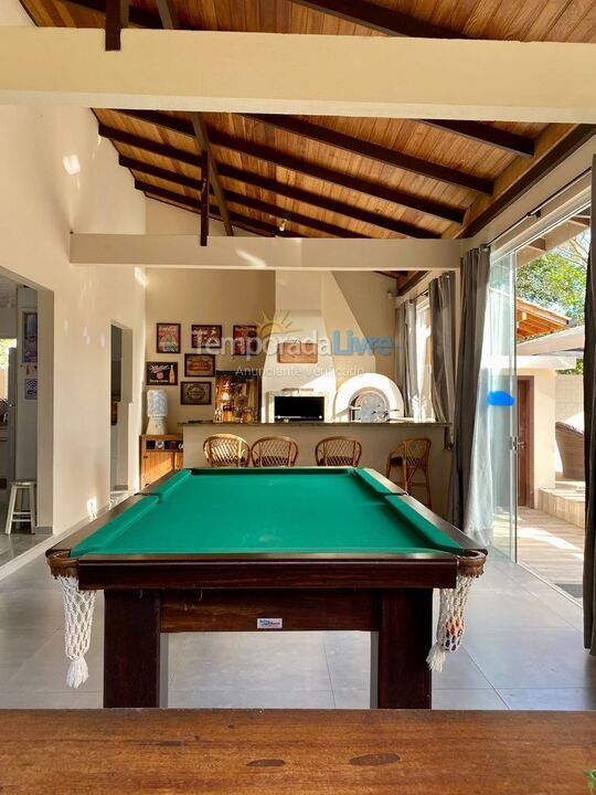 House for vacation rental in Bombinhas (Canto Grande)