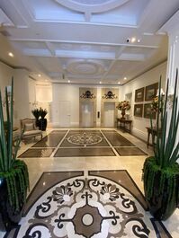 3-bedroom apartment on the seafront