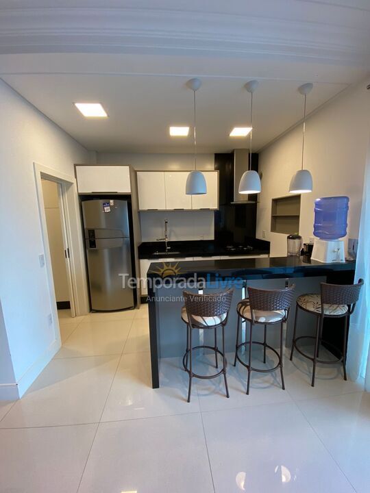 Apartment for vacation rental in Itapema (Meia Praia)