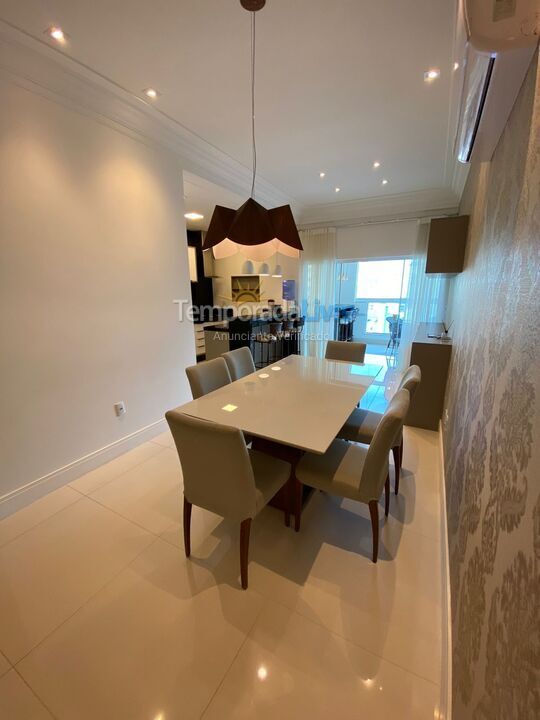 Apartment for vacation rental in Itapema (Meia Praia)