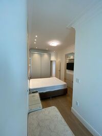 3-bedroom apartment on the seafront