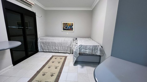 Apartamento frente al mar para 10 personas en Riviera