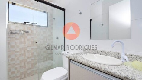 TRIPLEX 80 meters from Canto Grande beach