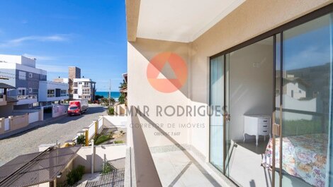 TRIPLEX 80 meters from Canto Grande beach