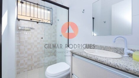 TRIPLEX 80 meters from Canto Grande beach