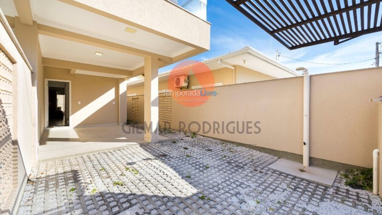 House for vacation rental in Bombinhas (Canto Grande)