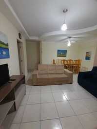 GRAN PISO EN MEIA PRAIA PARA TEMPORADA