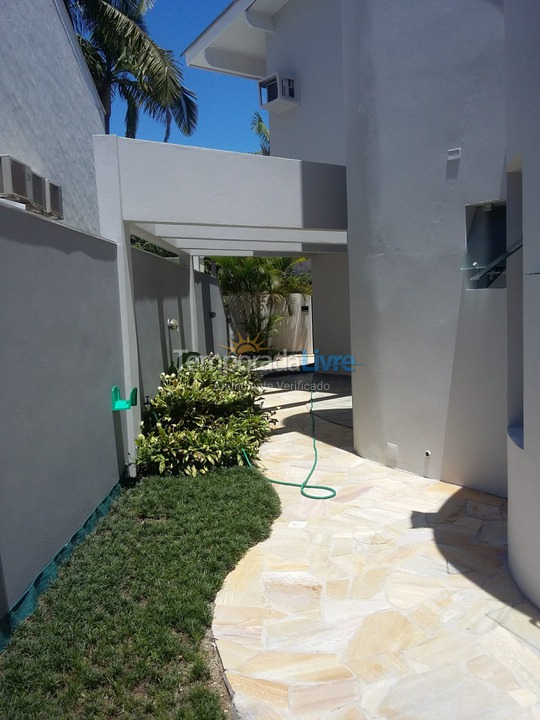 Casa para alquiler de vacaciones em Bertioga (Riviera de São Lourenço)