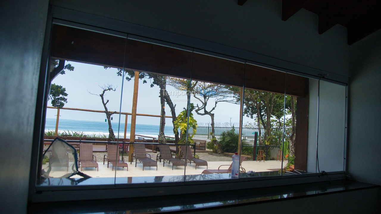 Casa para aluguel de temporada em São Sebastião (Maresias)