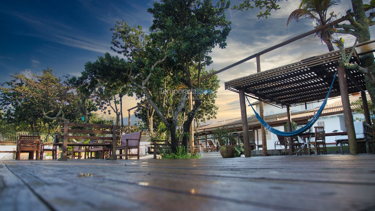 Casa para aluguel de temporada em São Sebastião (Maresias)