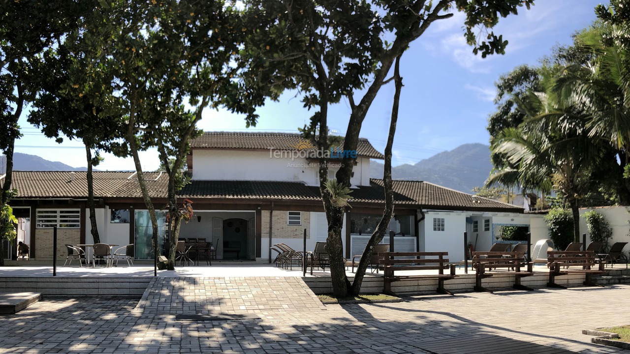 Casa para aluguel de temporada em São Sebastião (Maresias)