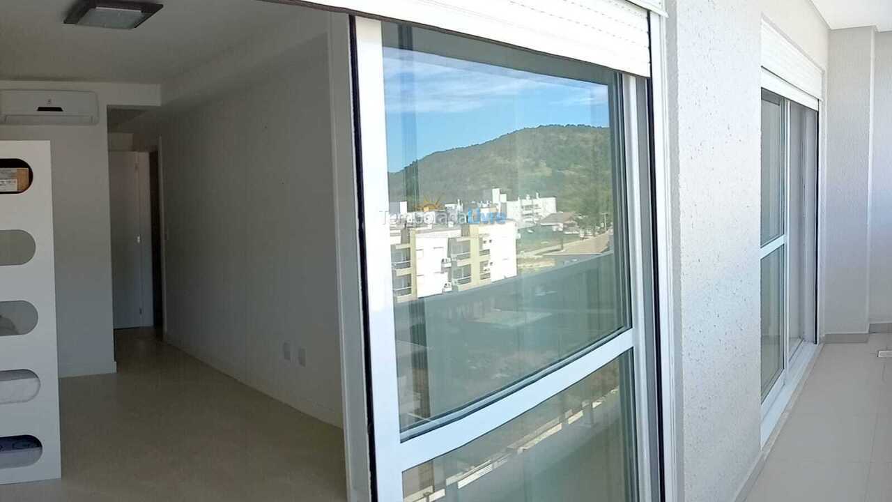 Apartamento para aluguel de temporada em Governador Celso Ramos (Palmas do Arvoredo)