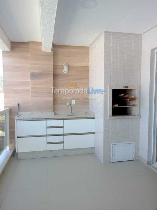 Apartamento para aluguel de temporada em Governador Celso Ramos (Palmas do Arvoredo)