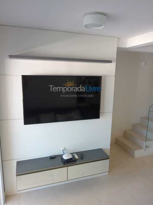 Apartamento para aluguel de temporada em Governador Celso Ramos (Palmas do Arvoredo)