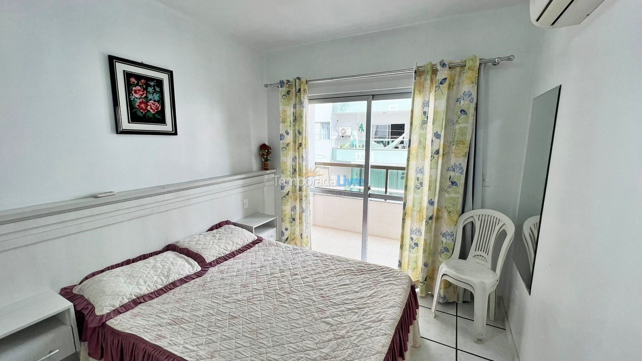 Apartamento para aluguel de temporada em Balneário Camboriú (Praia Central)