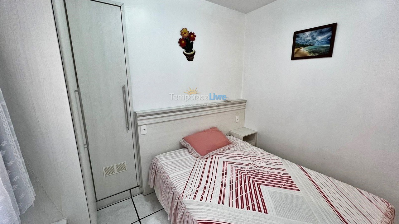 Apartamento para aluguel de temporada em Balneário Camboriú (Praia Central)