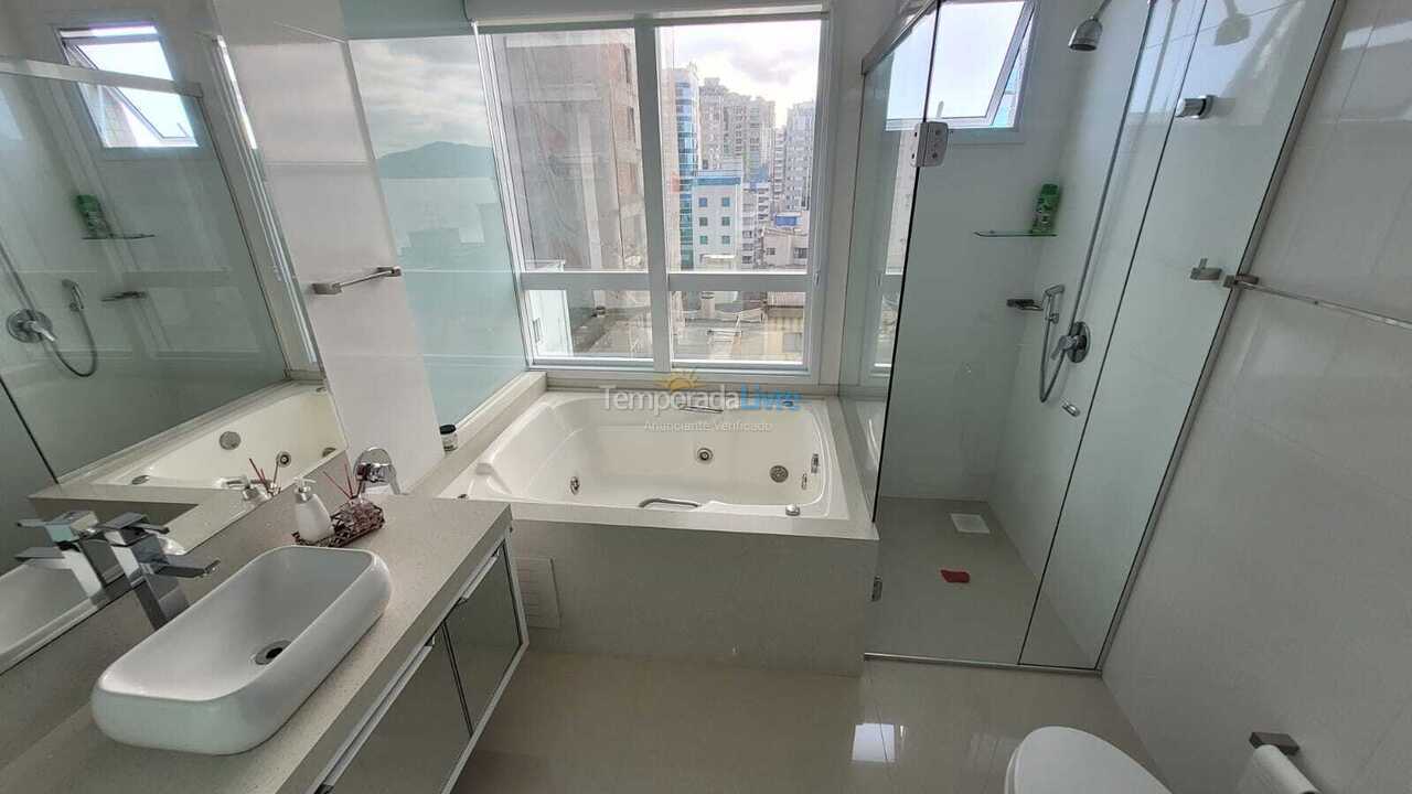 Apartamento para alquiler de vacaciones em Itapema (Meia Praia)