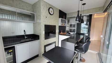 Piso de 3 dormitorios en primera línea de mar