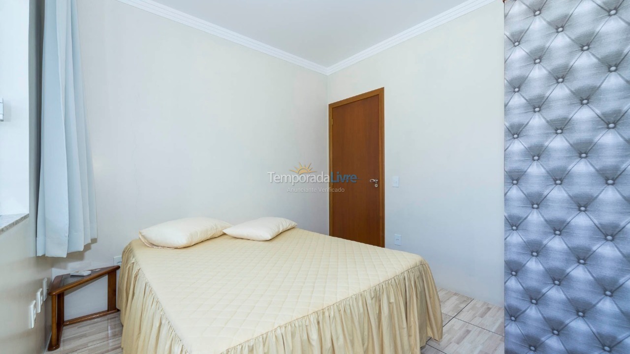 Apartamento para aluguel de temporada em Bombinhas (Praia de Zimbros)