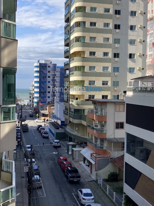 Apartment for vacation rental in Itapema (Meia Praia)